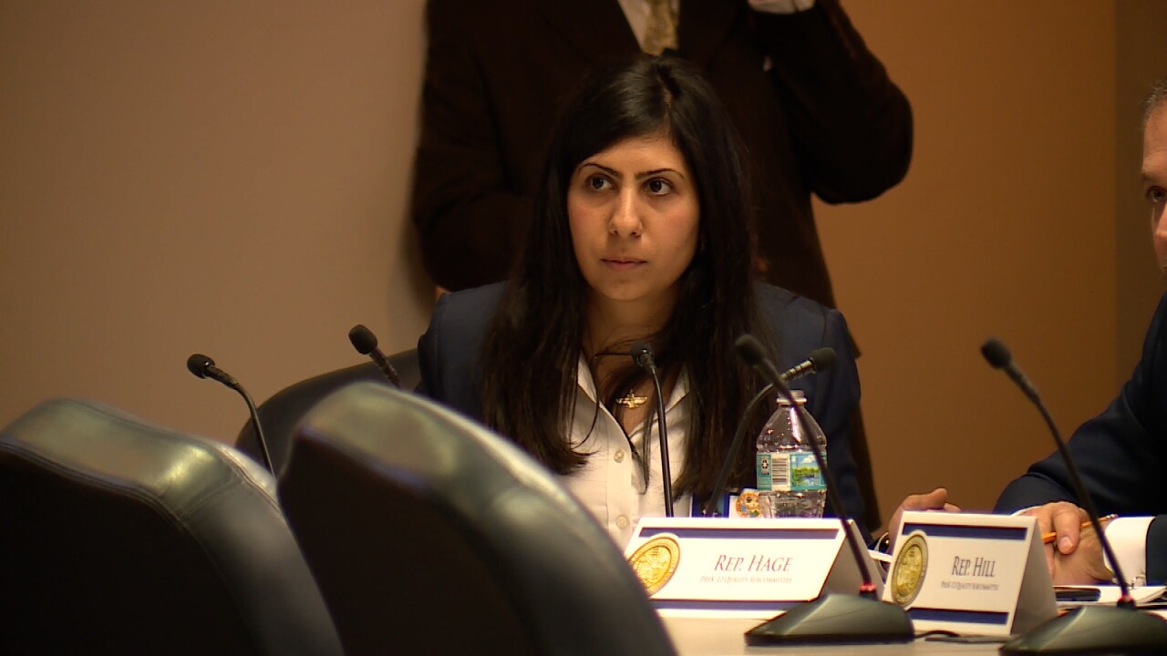 Ana Eskamani, (D) FL