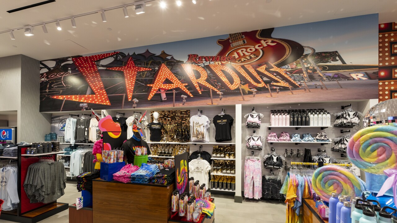 Largest Welcome To Las Vegas Gift Shop Is Now Open largest-welcome-to-las-vegas-gift-shop-is-now-open