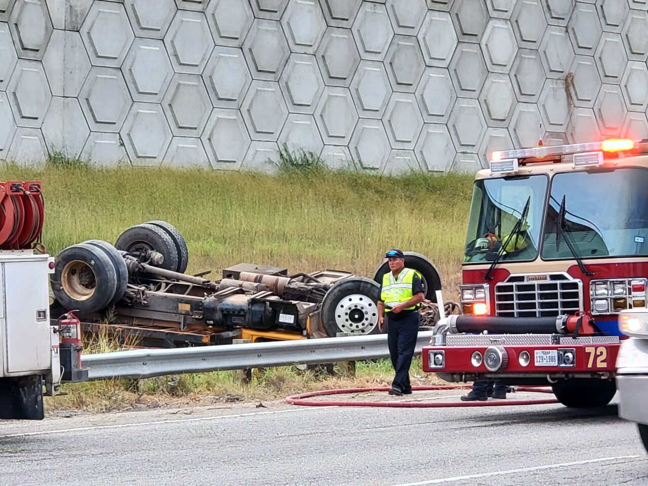 Calallen dump truck 2 1016.jpg