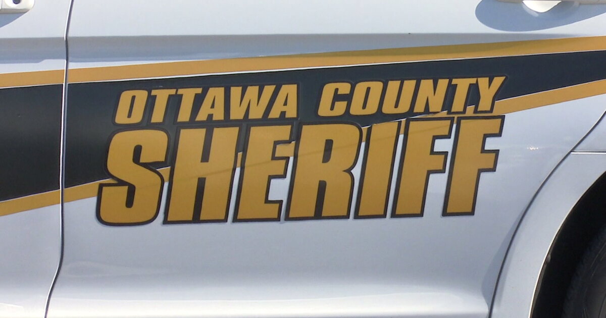 Home hit by multiple rounds of gunfire near Holland - Vimarsana News