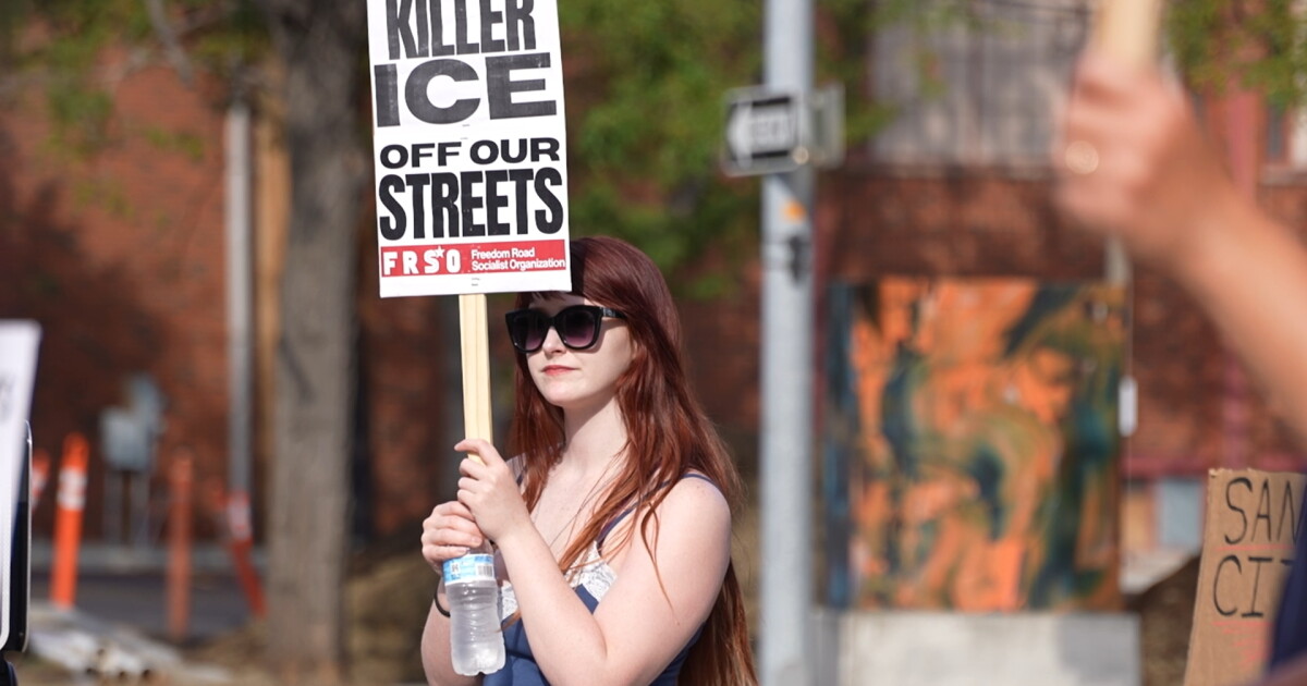 Activistas en Billings exigen acción a líderes de la ciudad para que ICE se retire