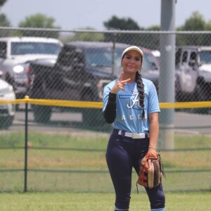 Holli Carnes