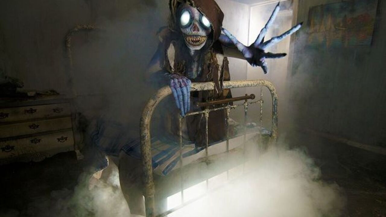 Photos See Inside The Bigger Scarier 13th Floor Haunted House