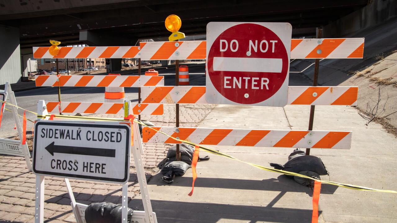 Southfield Sign Construction along Southfield Freeway between I-94 and Ford Rd. begins ...