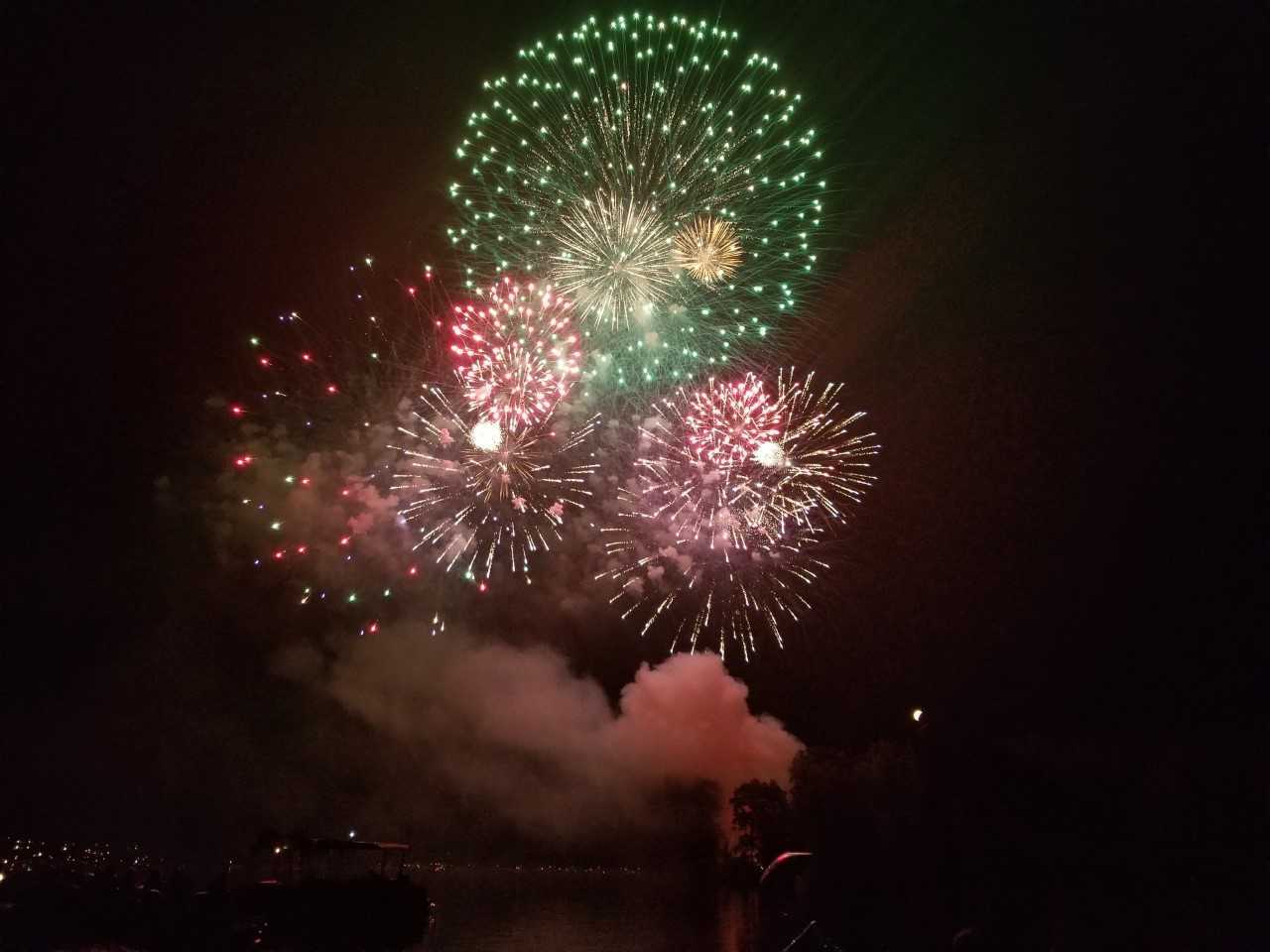 Portage Lakes Fireworks.jpeg