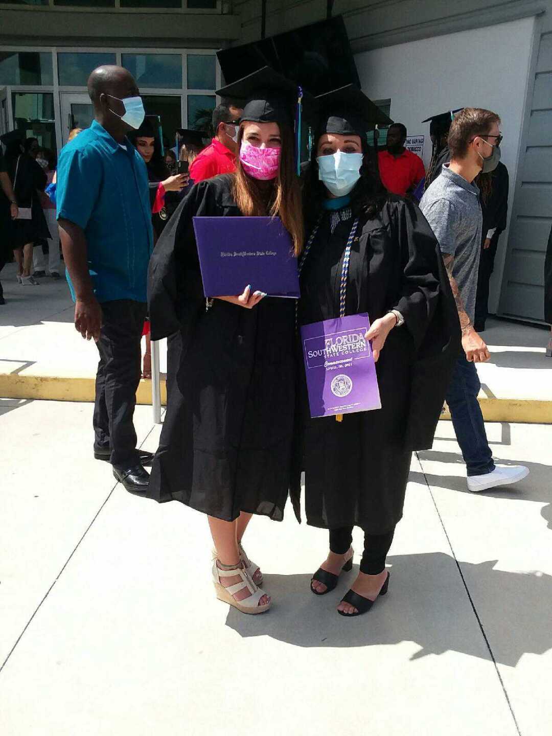FSW Graduate Emma Marci with Professor Krissy Cabral of Crime Scene Technology