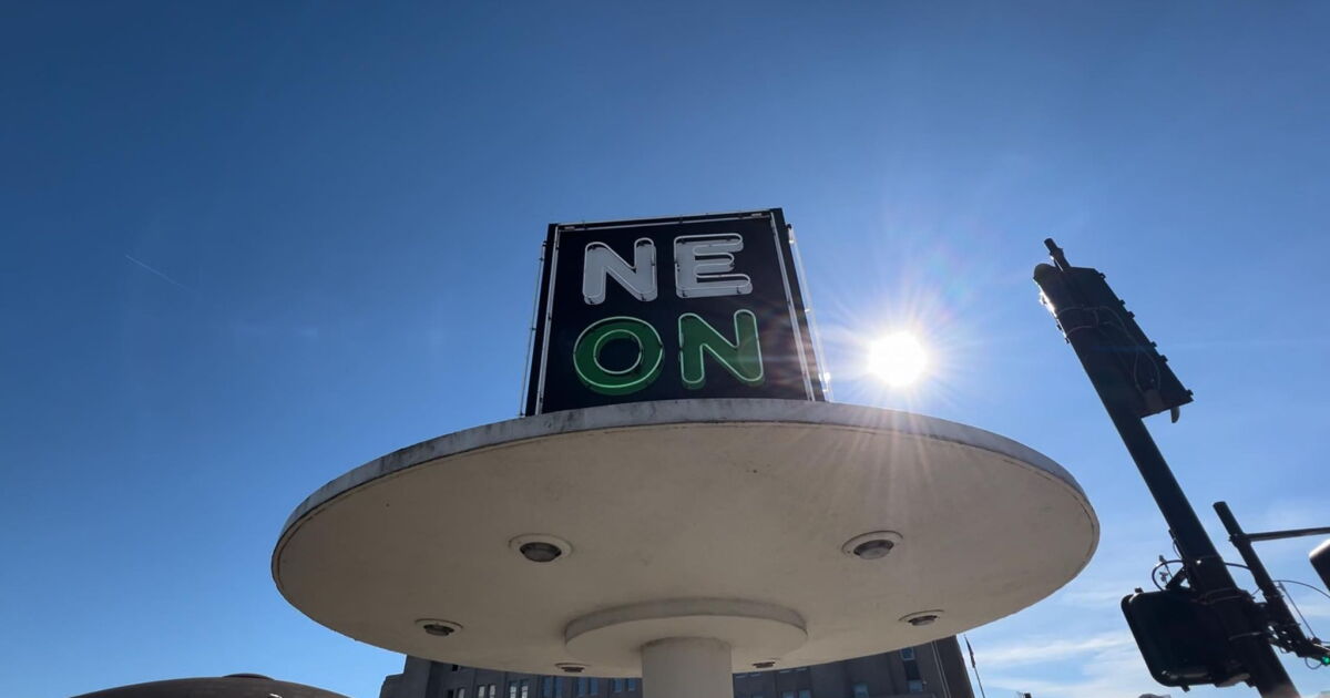 Artwork around every corner of Norfolk's NEON District - Vimarsana News