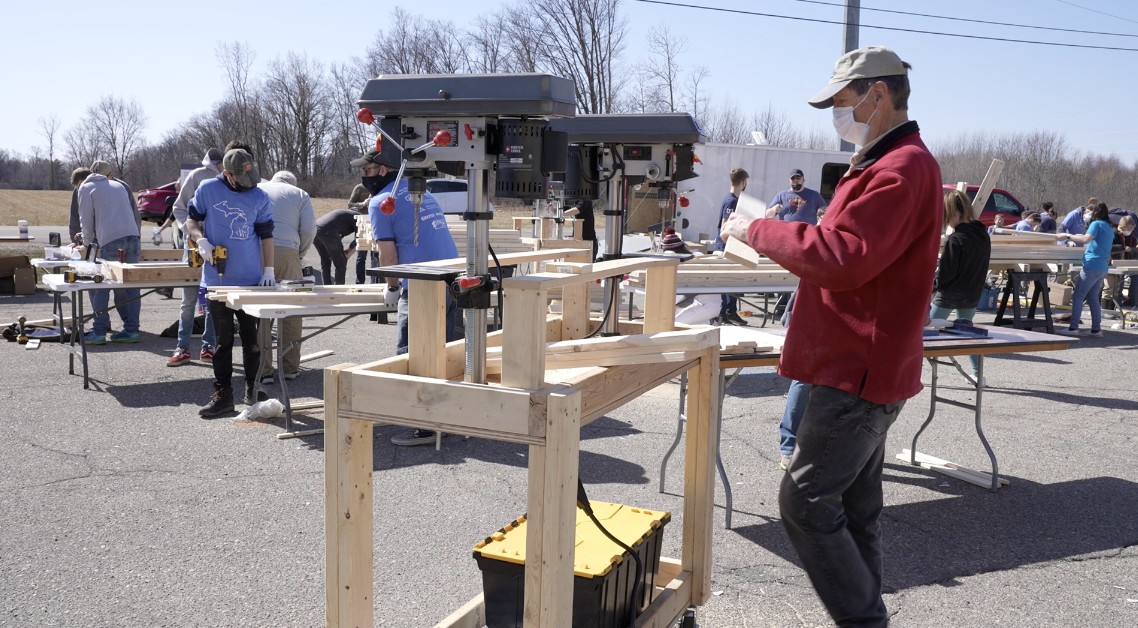 Sleep in Heavenly Peace record-breaking bed-building event