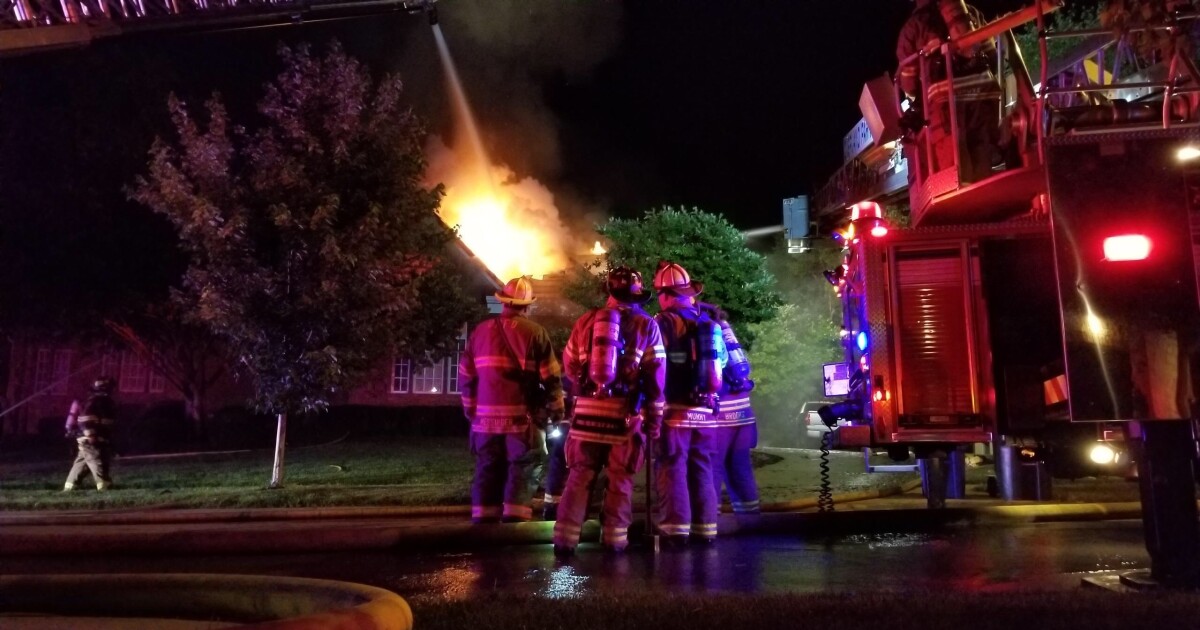 Residents safe after overnight Leawood house fire