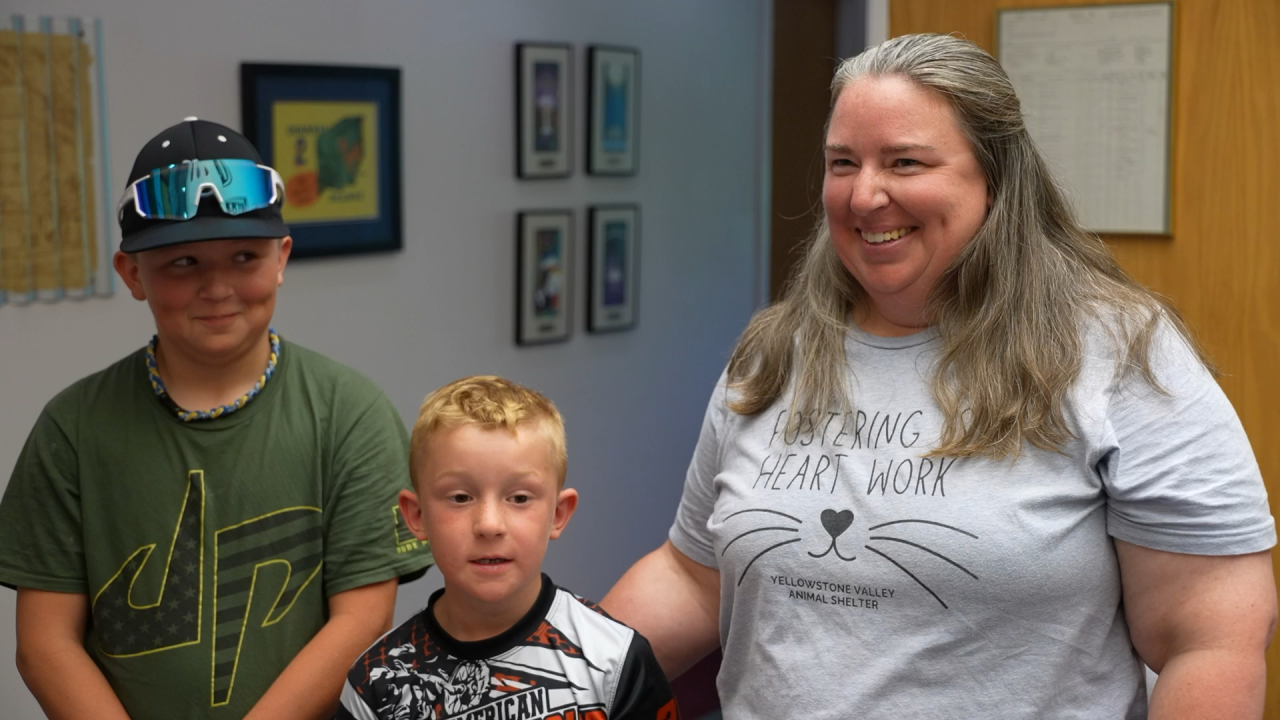 Alicia Cowen with sons Flynn and Tucker