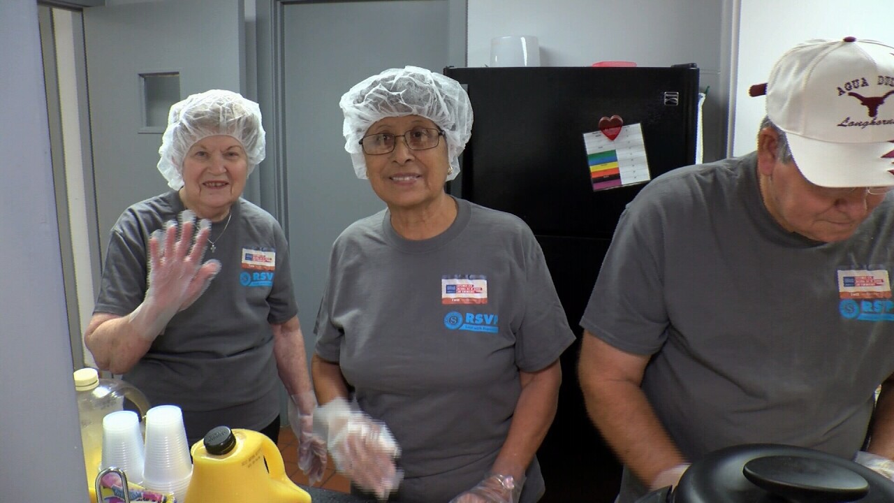 SeniorVolunteers.jpg