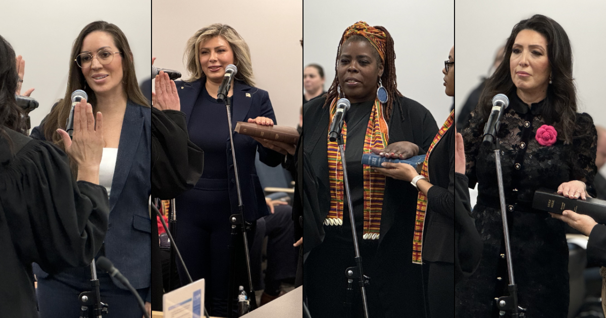 New CCSD trustees are sworn in, take oaths of office at special board ...