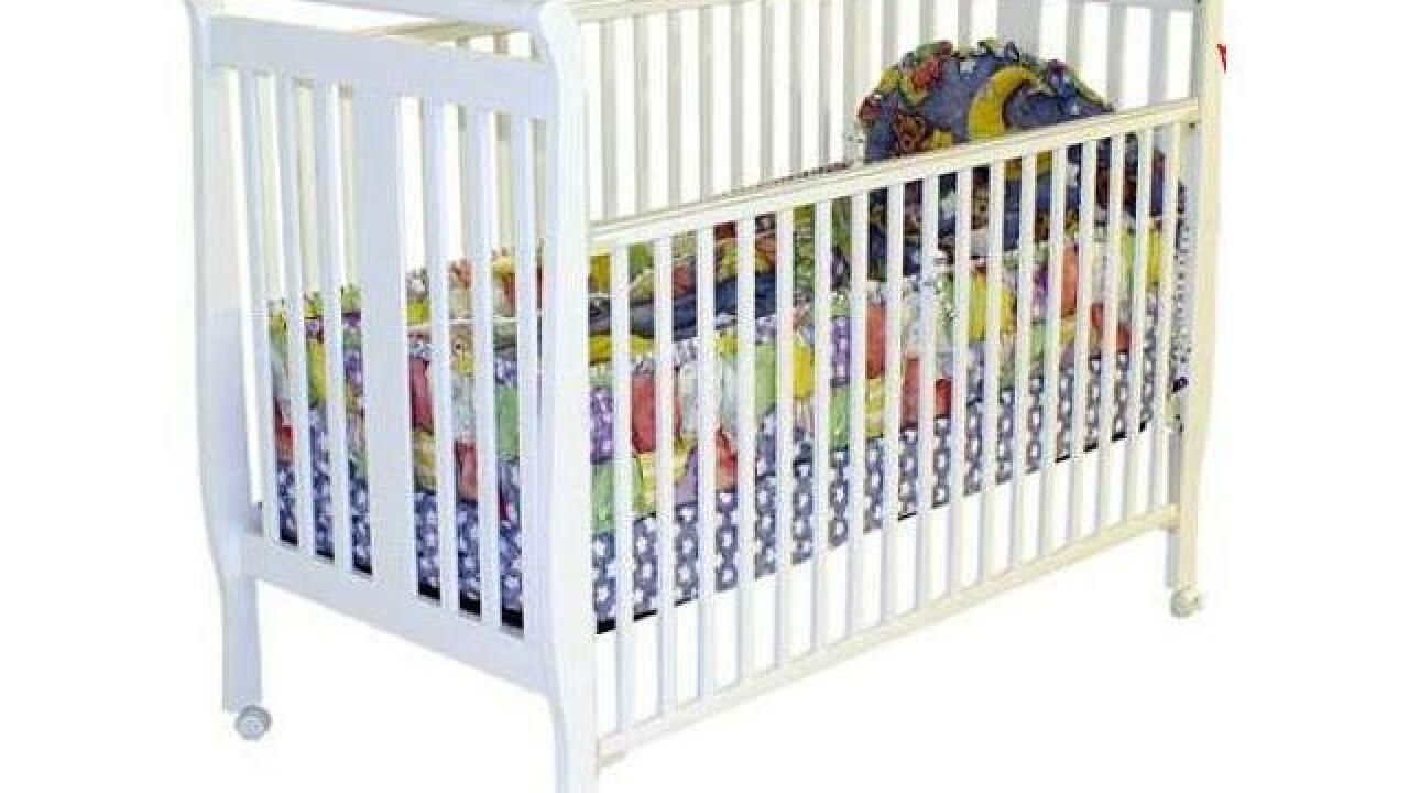 Police Pas Strapped Mattress To Son S Crib Keep Him