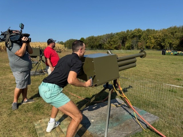 schwalliers apple cannon.jpg