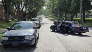 Man shot to death Sunday in Kansas City, Missouri