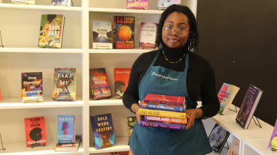 Niche Book Bar