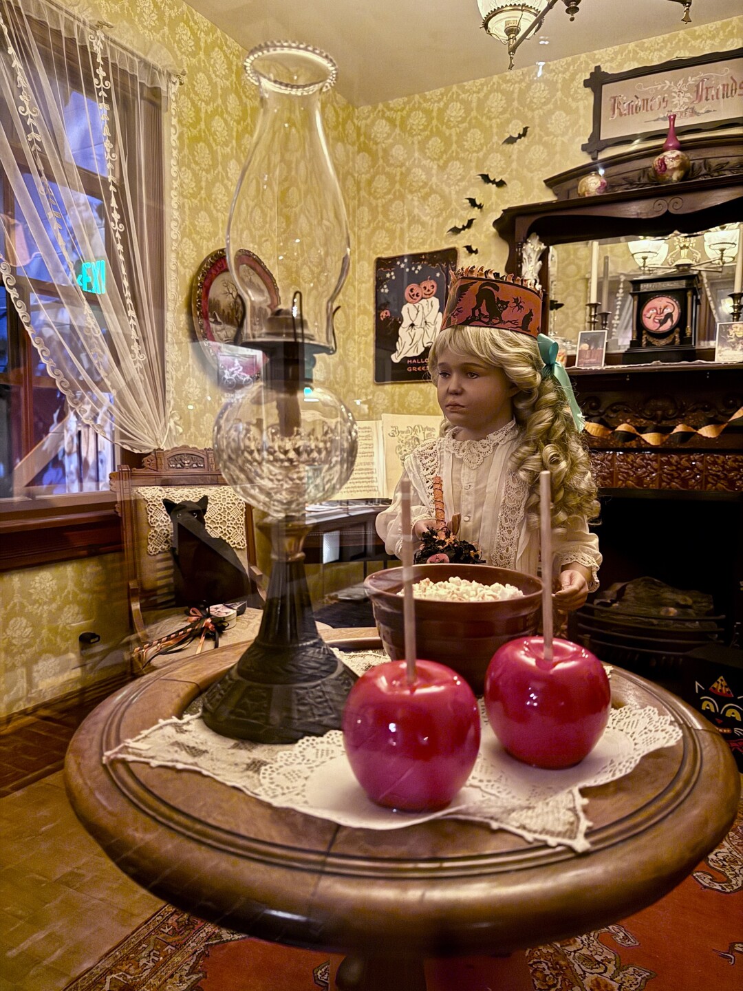 Halloween in Streets