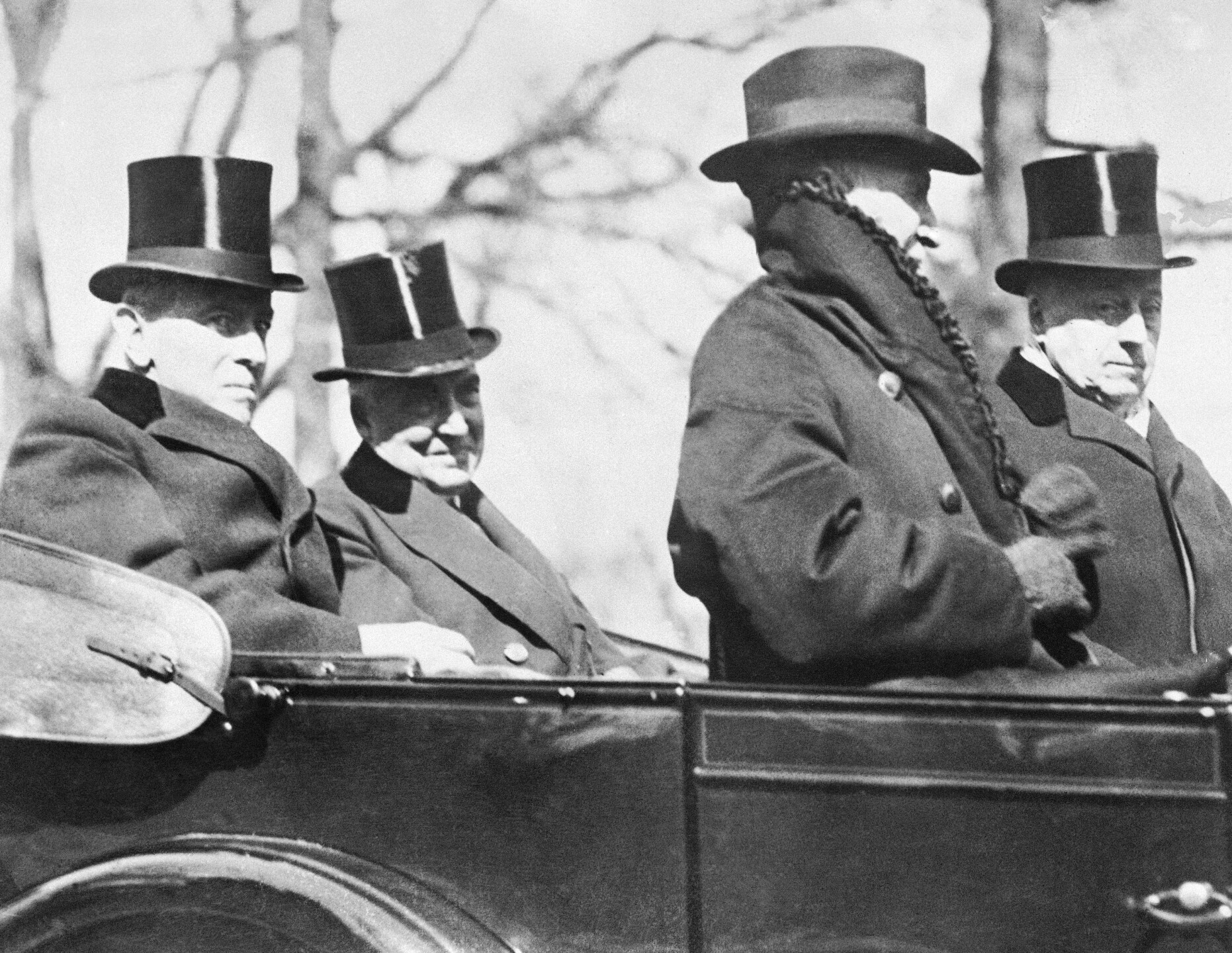 Warren G. Harding, Woodrow Wilson