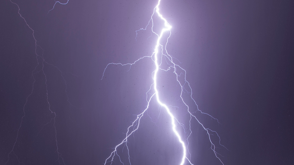 lightning-strike.png