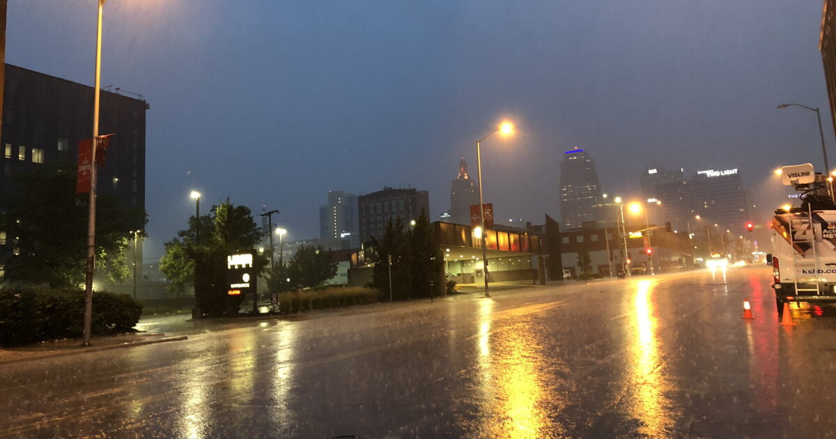 Heavy rain, thunderstorms move through Kansas City area
