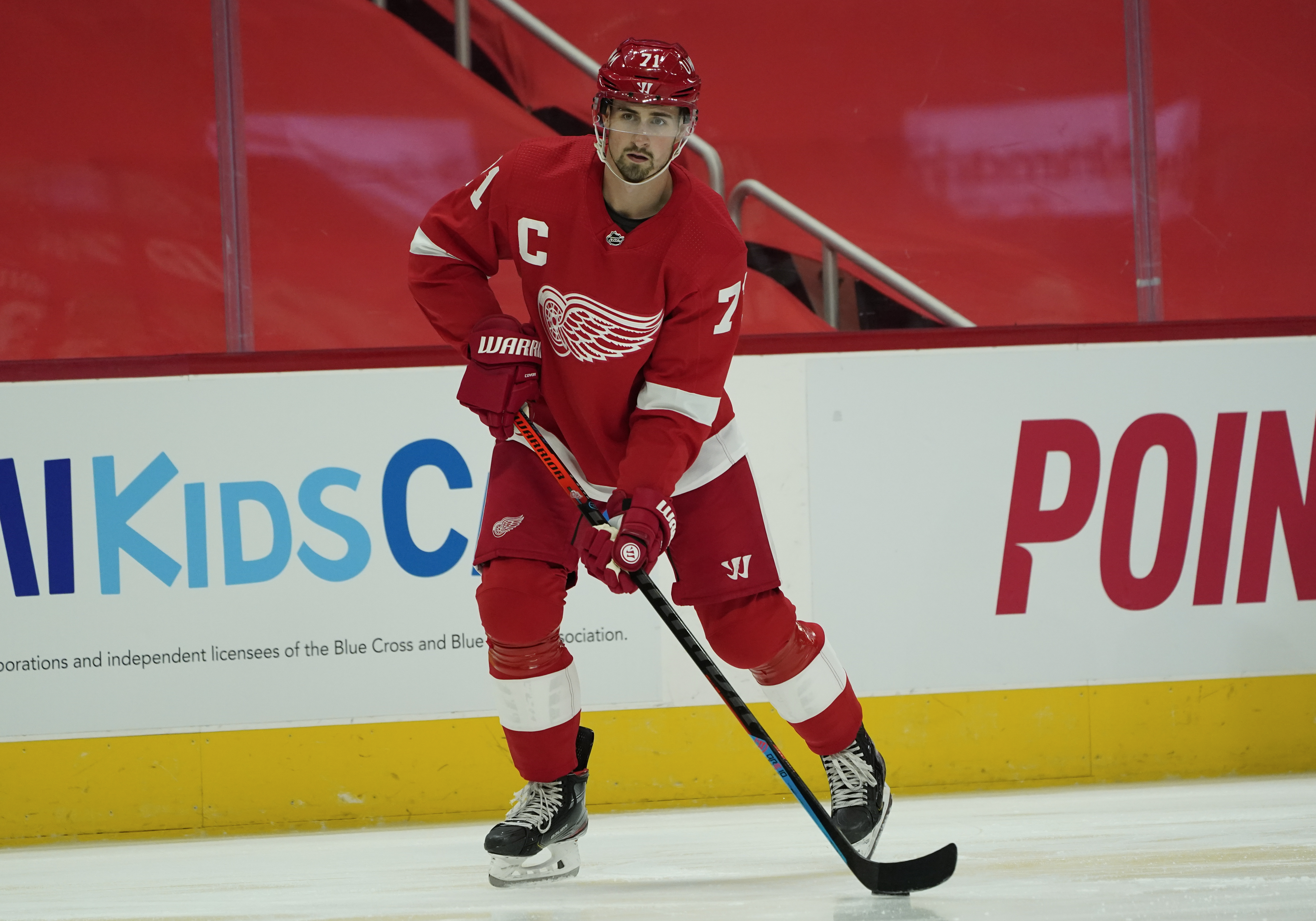 Dylan Larkin first game as captain Hurricanes Red Wings Hockey