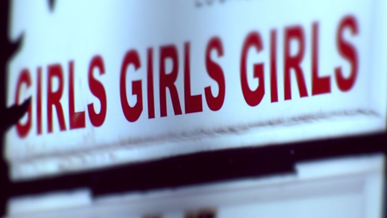 generic-strip-club.jpg