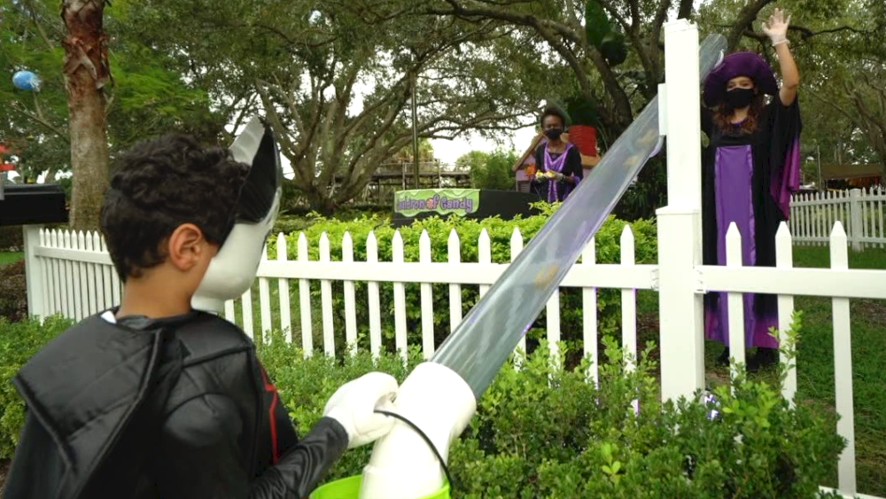 Legoland-Florida-Halloween-candy-tubes.png