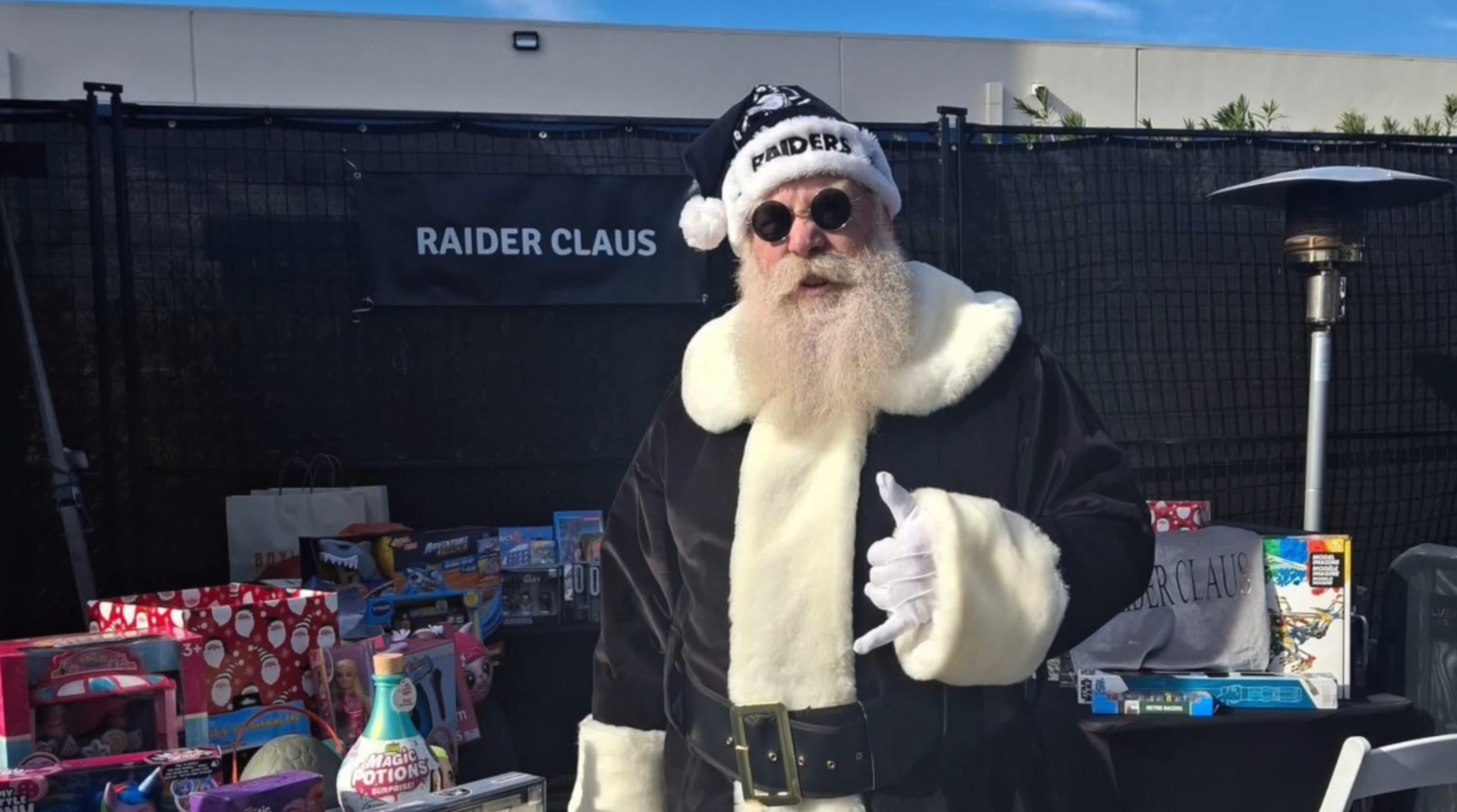 Raider Claus brings holiday cheer to Raider Nation — and beyond