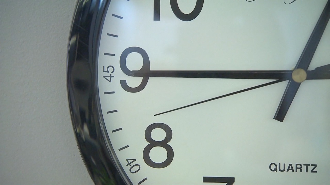 Daylight saving time can raise blood pressure, increase stroke risk, Bakersfield doctor says