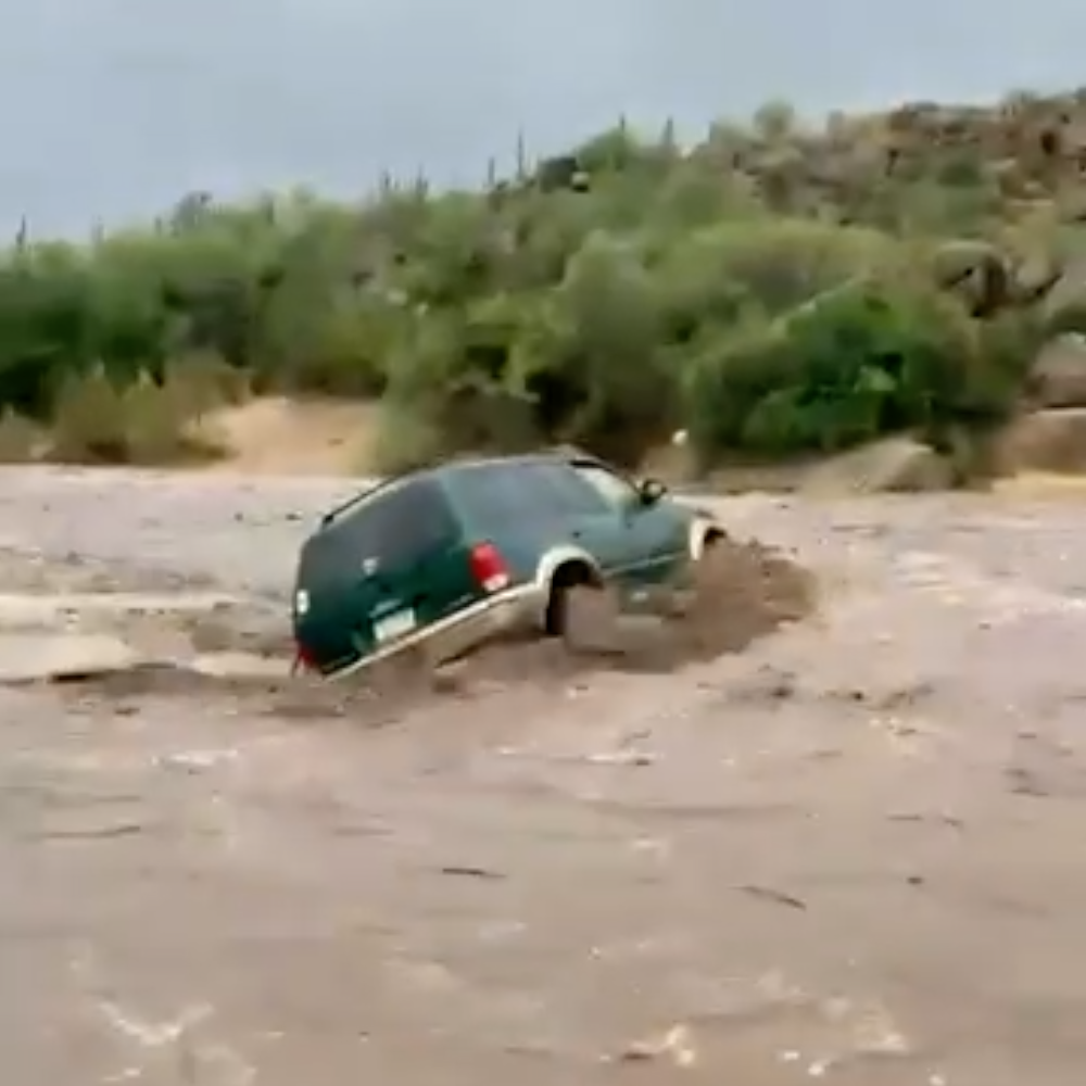 WaterRescueSUV1.png