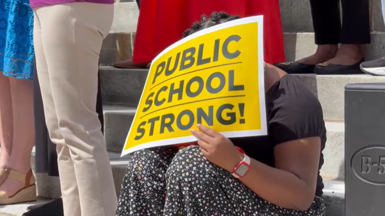 Florida educators sue state over school funding, voucher spending