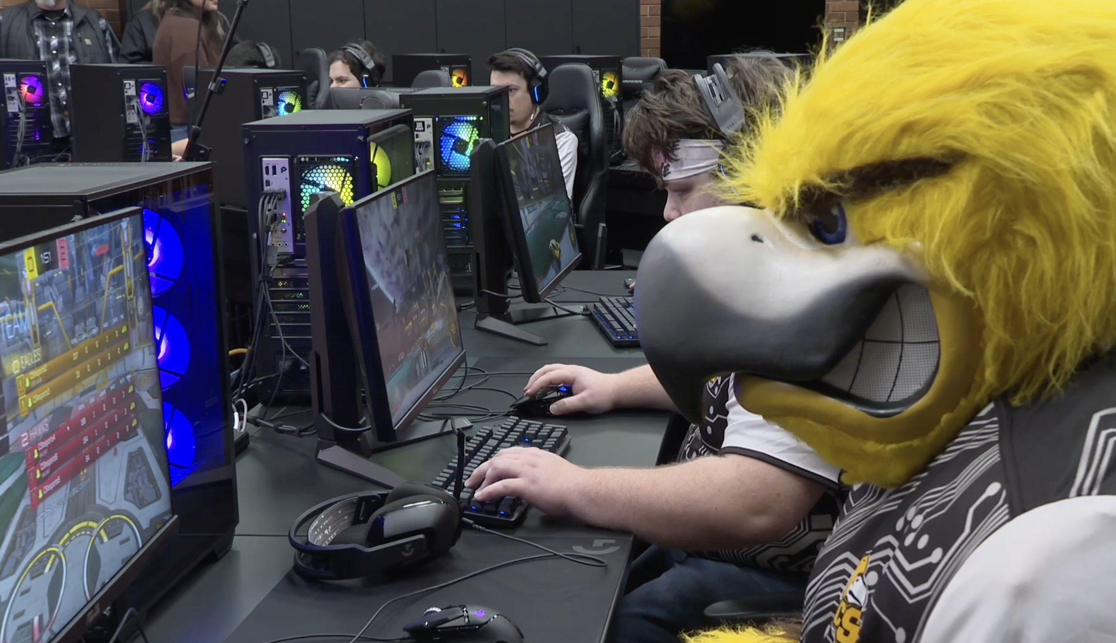 CSI Esports arena embraces surging interest in competitive gaming