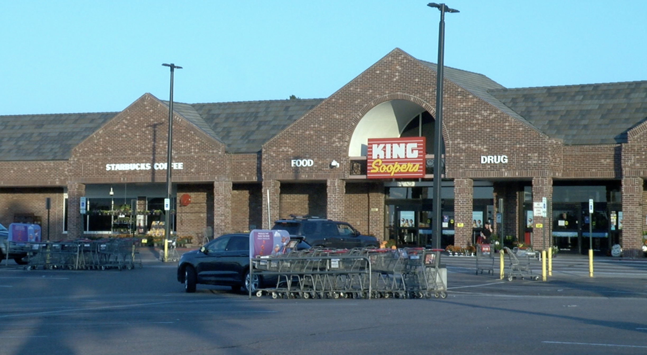 King Soopers Greenwood Village Holly Street_not credible threat found