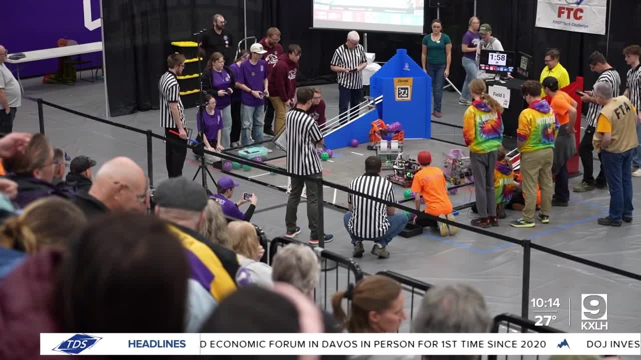 Robotics teams compete in FIRST Tech Challenge in Helena