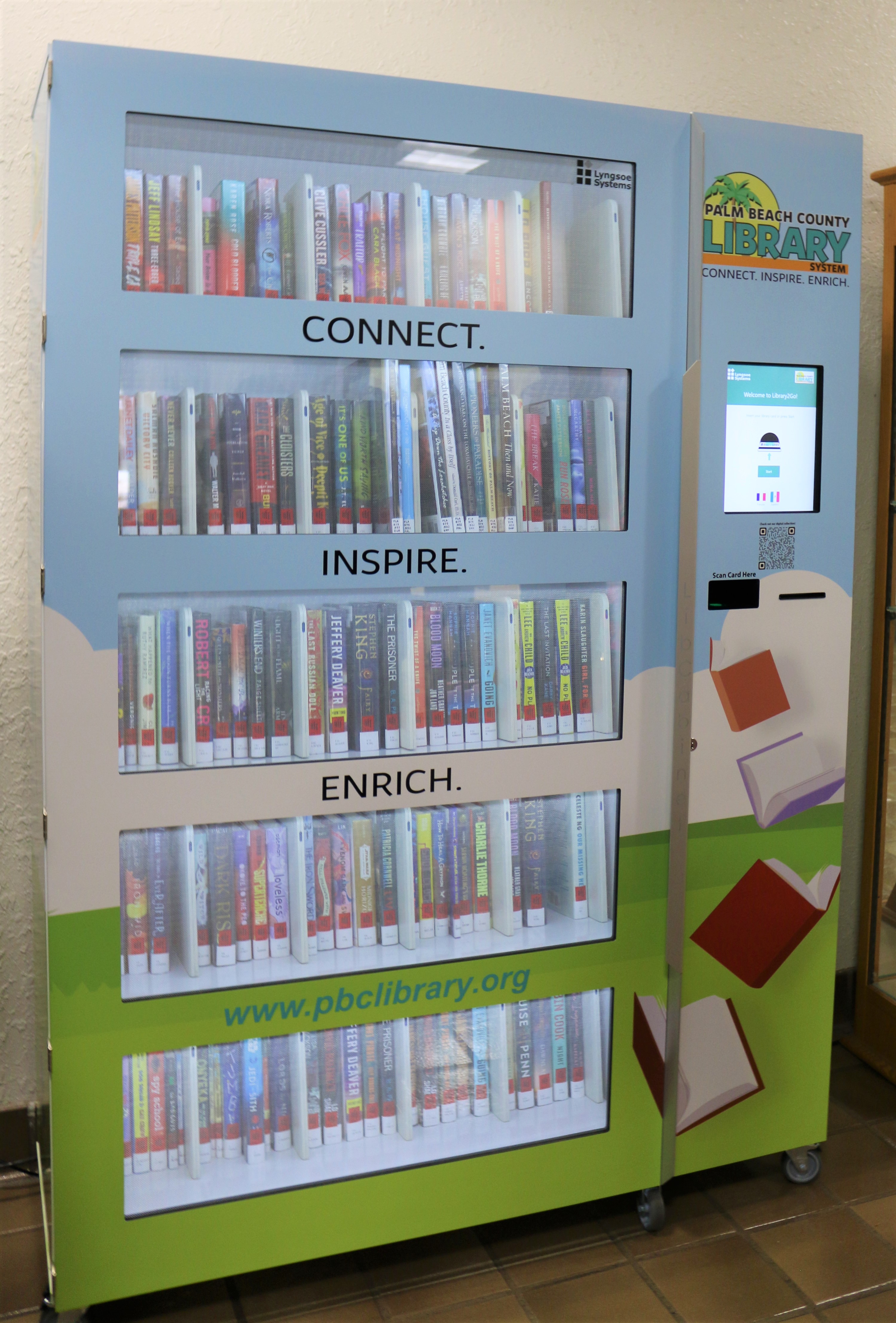 Library to Go vending machine Robert Weisman Governmental Center 032023.jpg