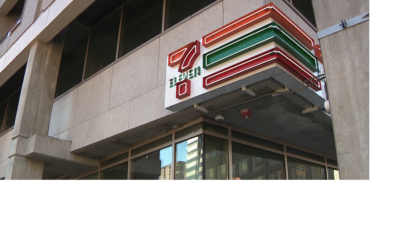7-Eleven.png