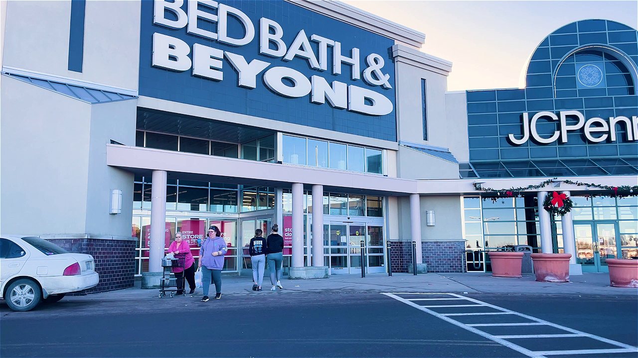 Bed Bath & Beyond (Great Falls, Montana - January 2023)