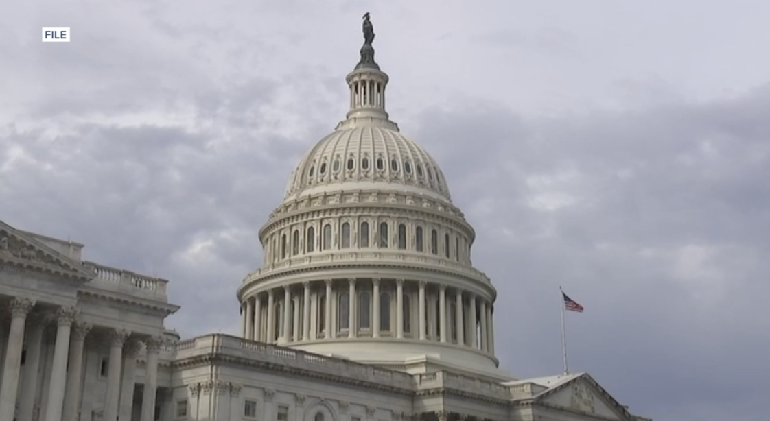 Federal government shutdown impacts Texas workers, services across Central Texas