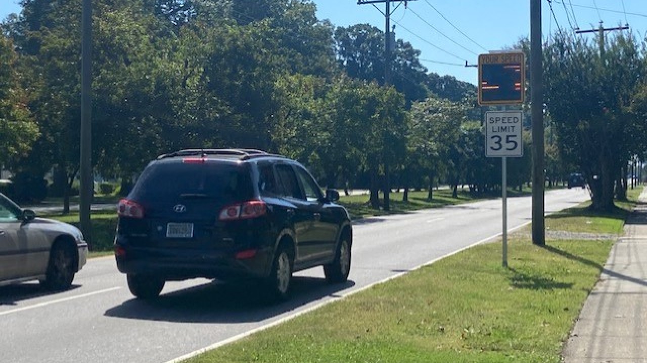 Speed limit sign in Crossroads