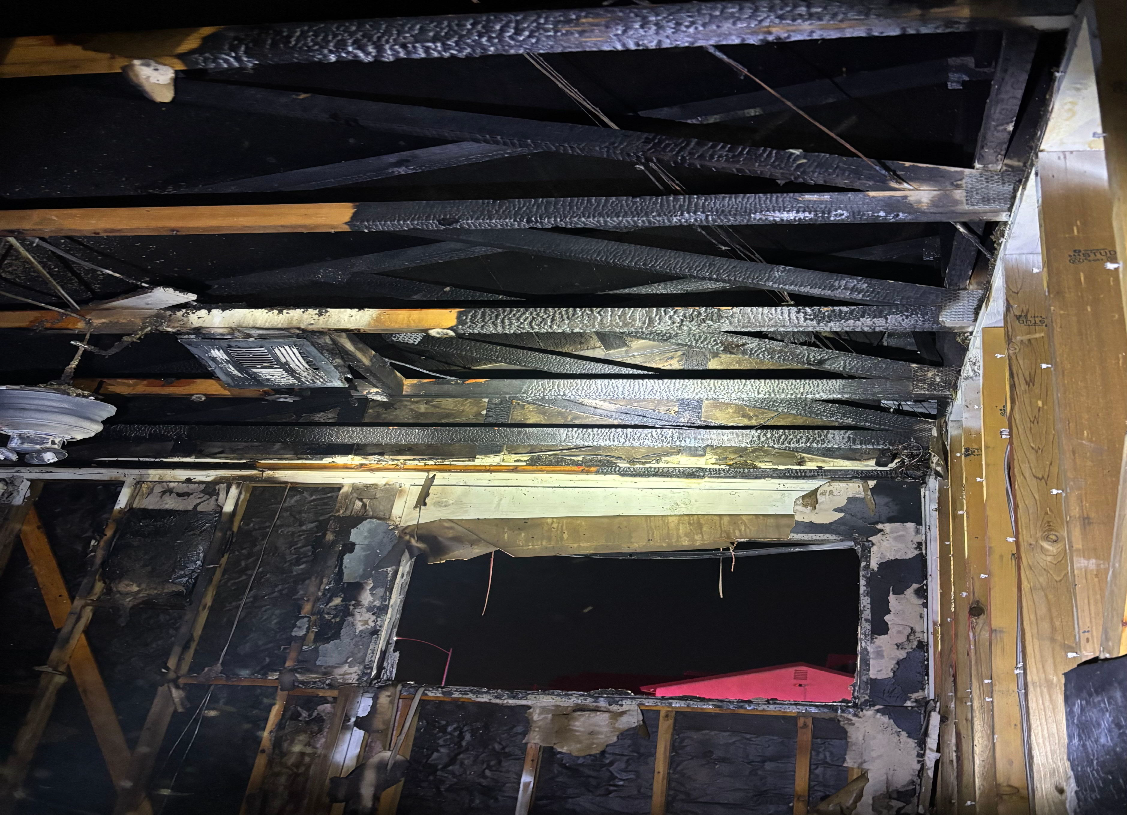 One hospitalized after overnight apartment fire in east Las Vegas