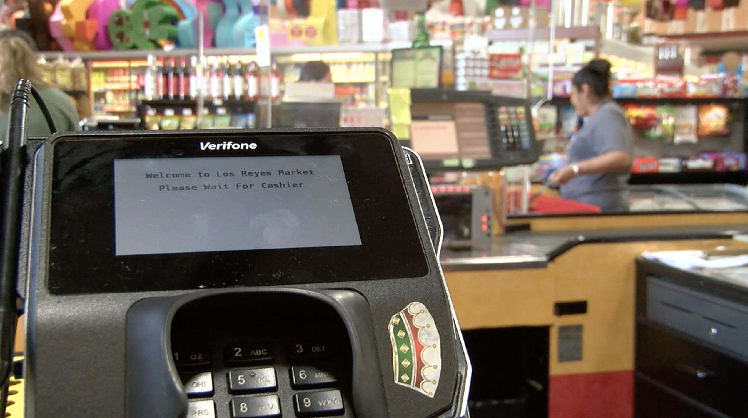 pos reader at los reyes market