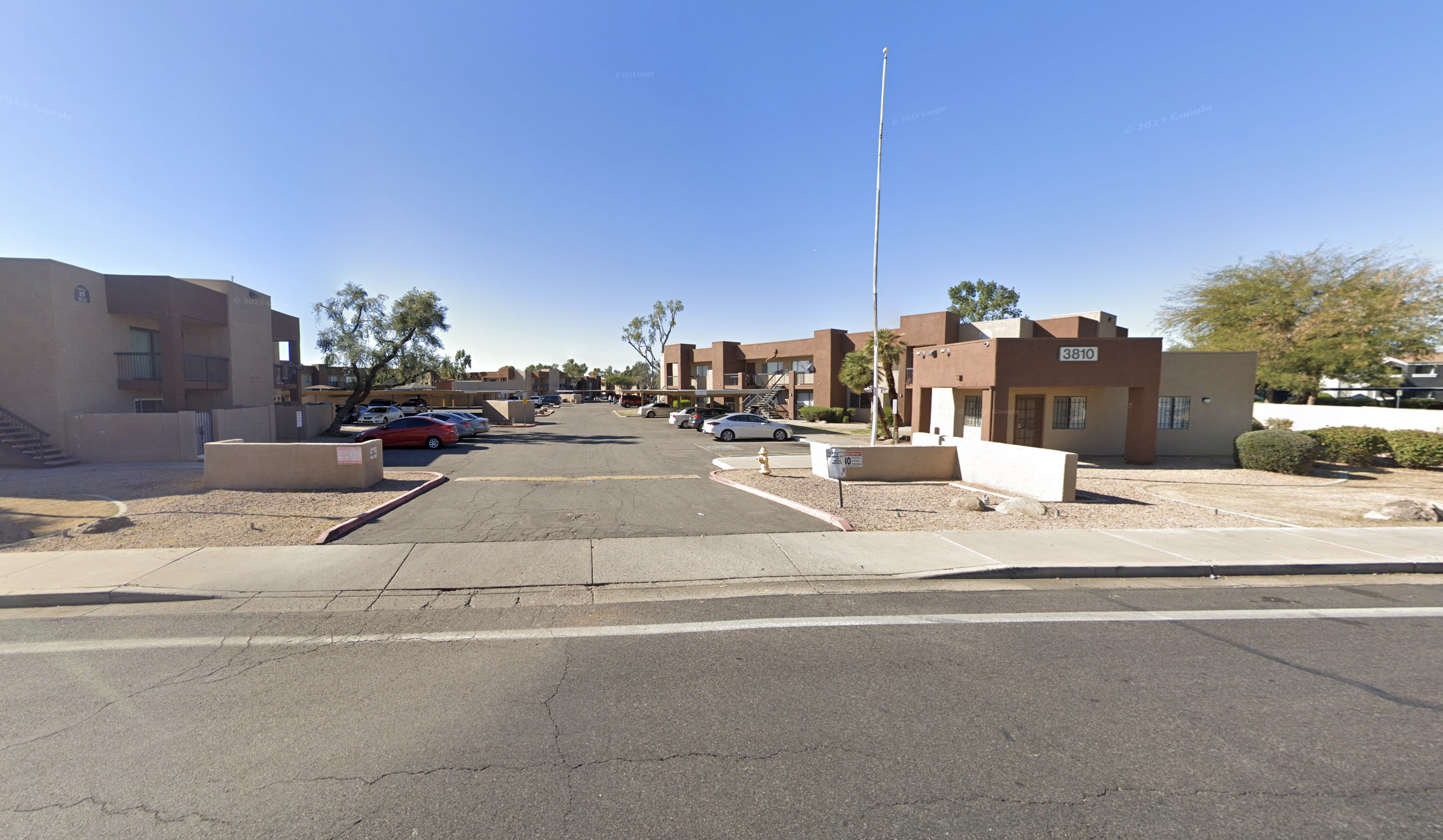 Homicide investigation at Maryvale apartment complex near 51st Ave and Indian School Road 