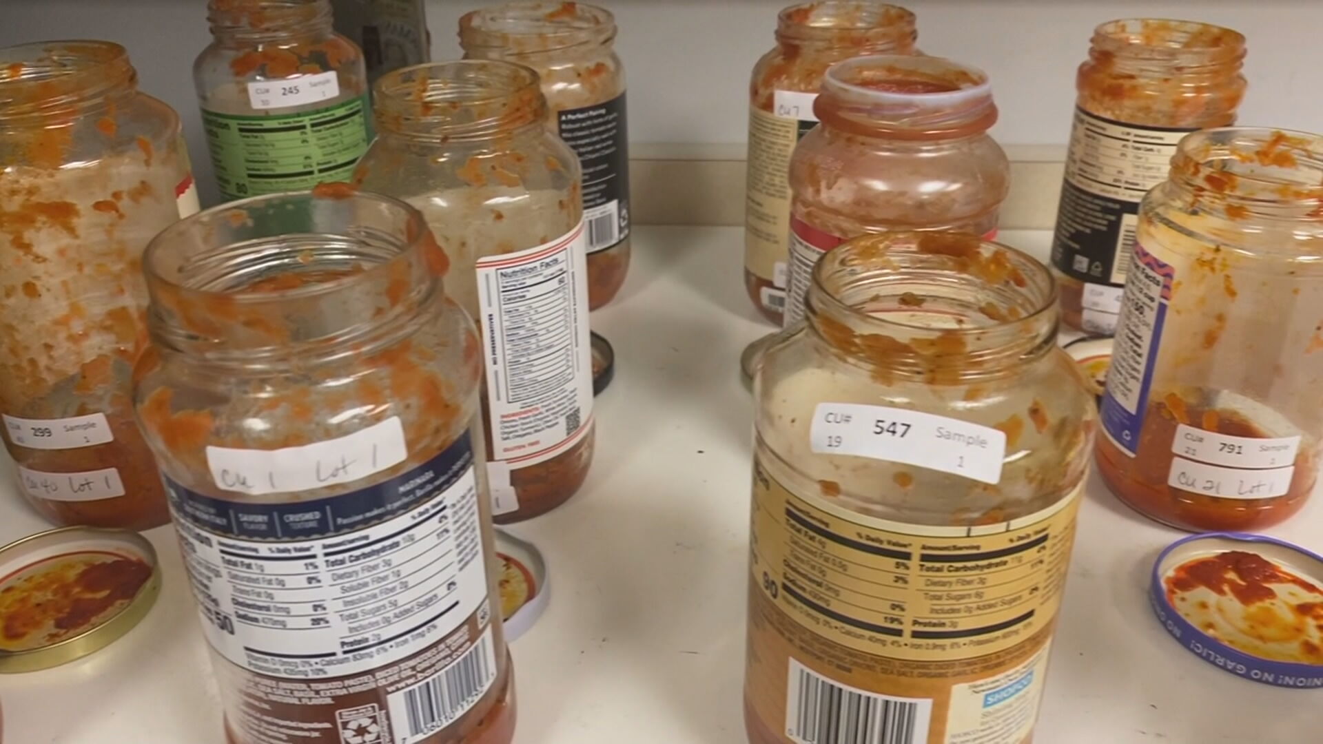 2304_Top_Tasting_Tomato_Sauce.mp4_frame_3332.jpeg