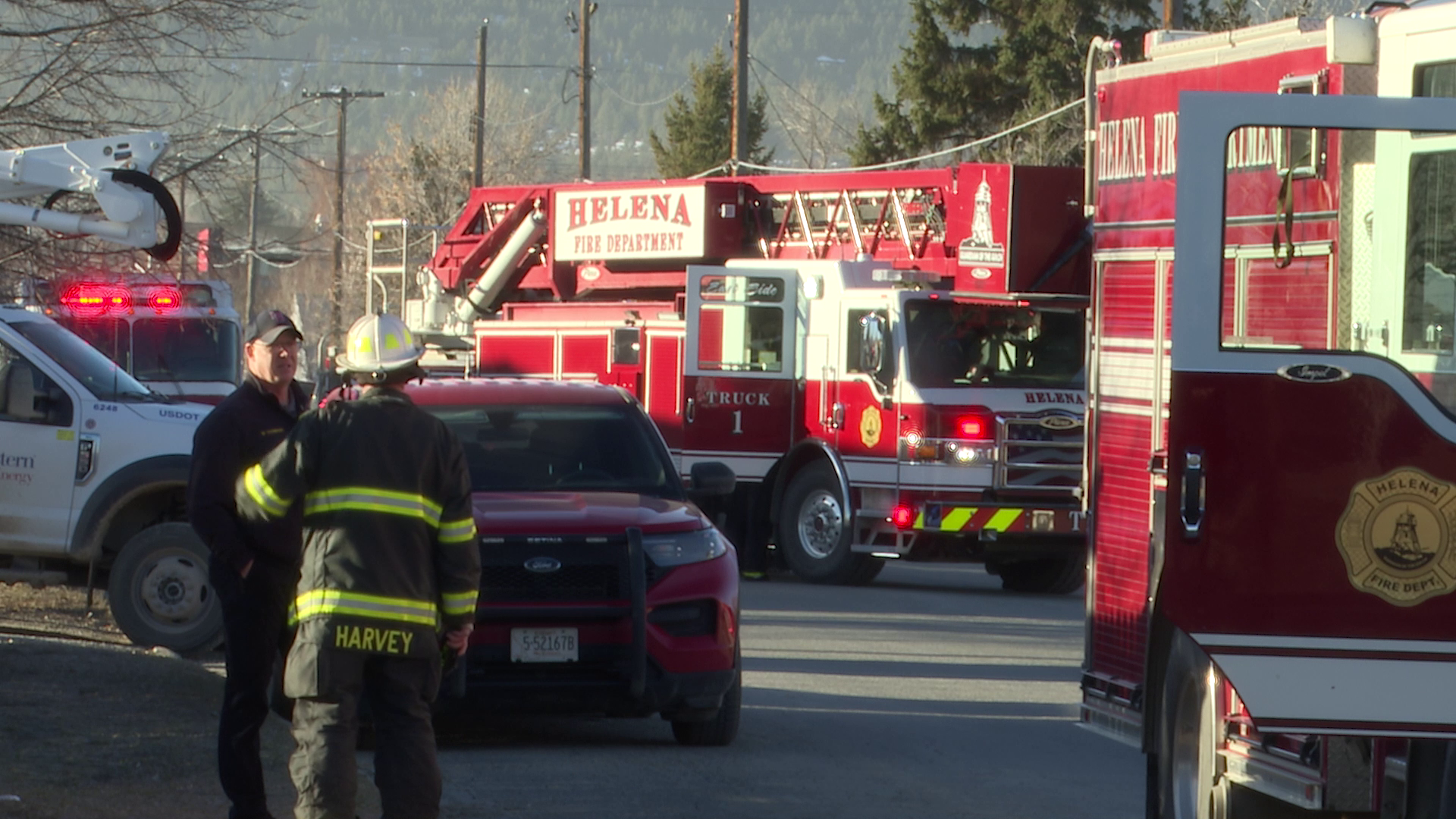 Residents escape house fire in Helena