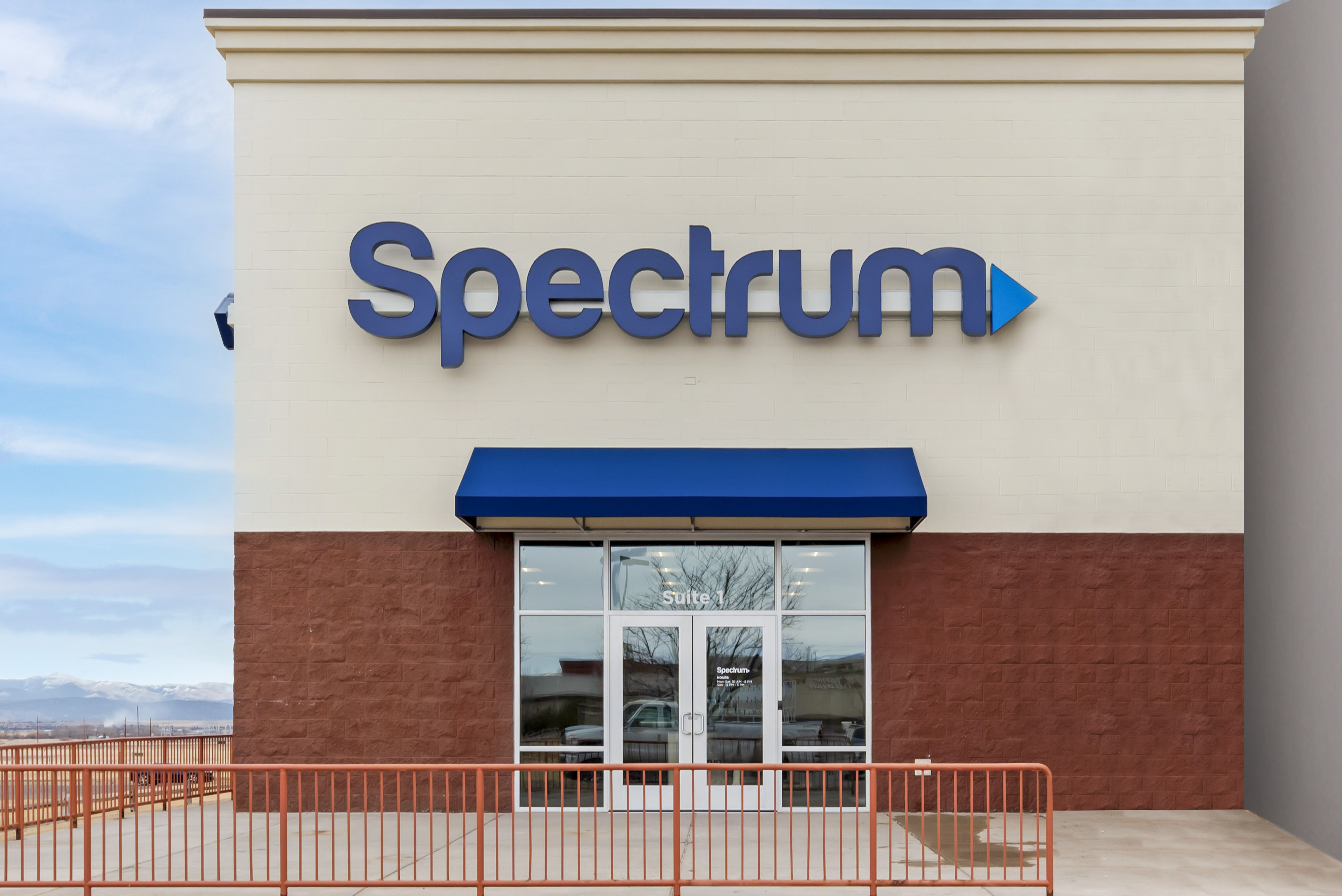 New Spectrum Store opens in Helena - Vimarsana News