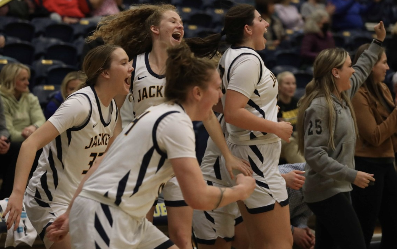 MSUB WBB Bench 22.png