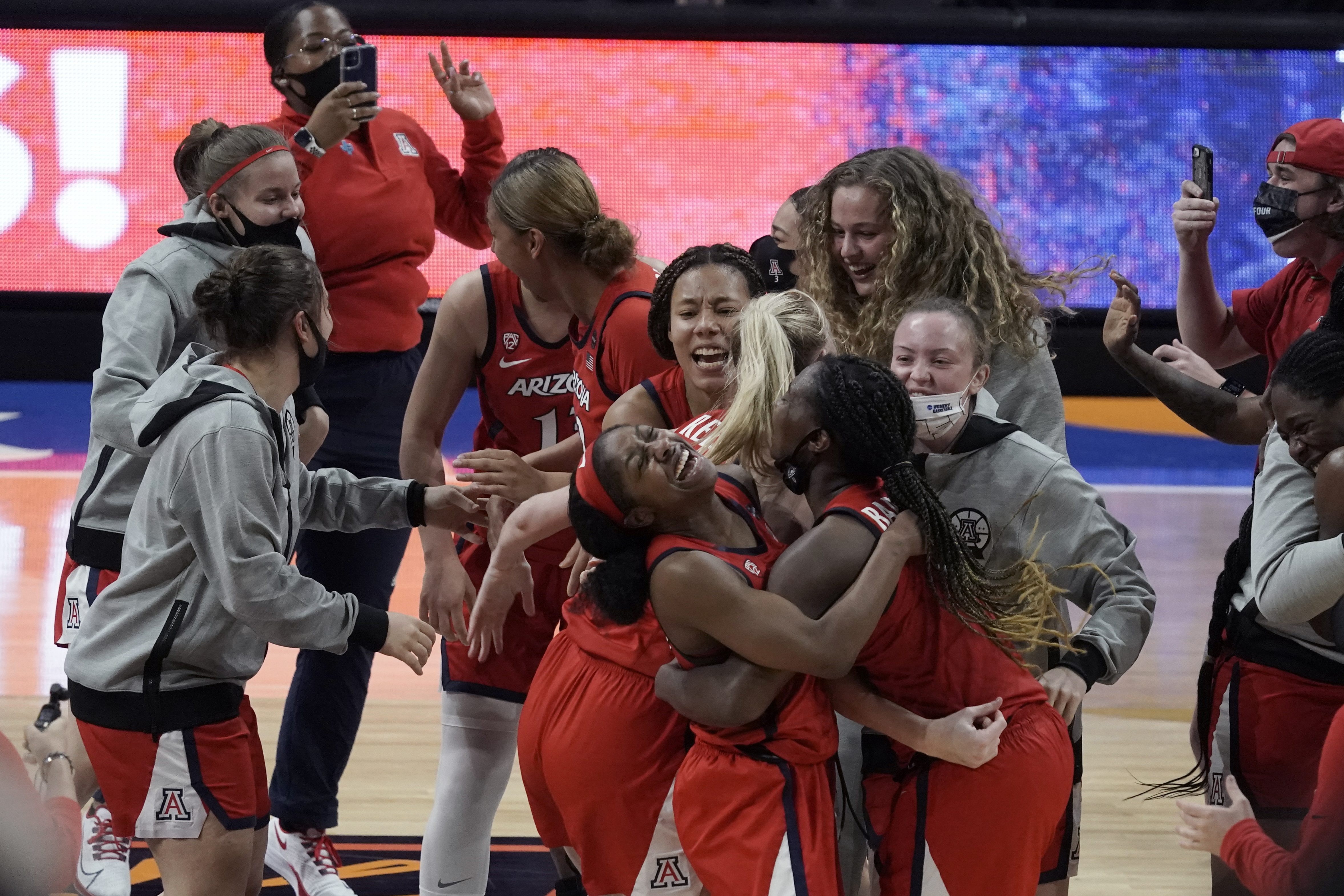 NCAA Final Four Arizona UConn Basketball