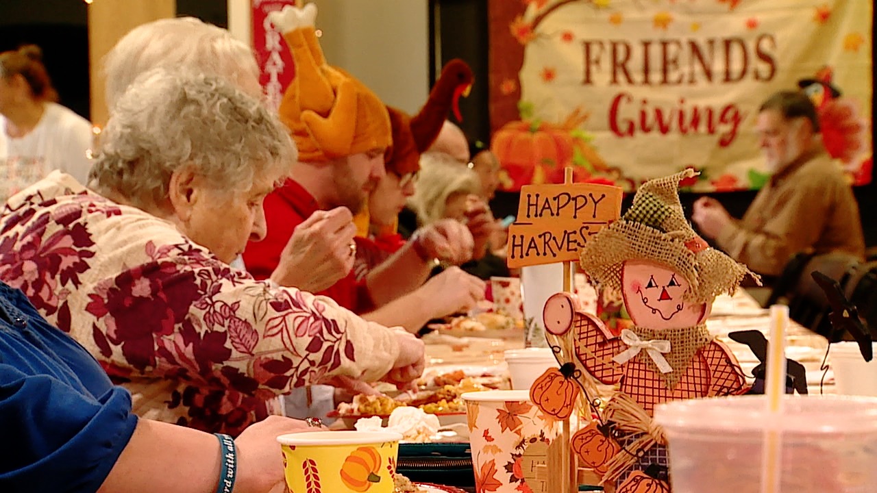 friendsgiving.jpg