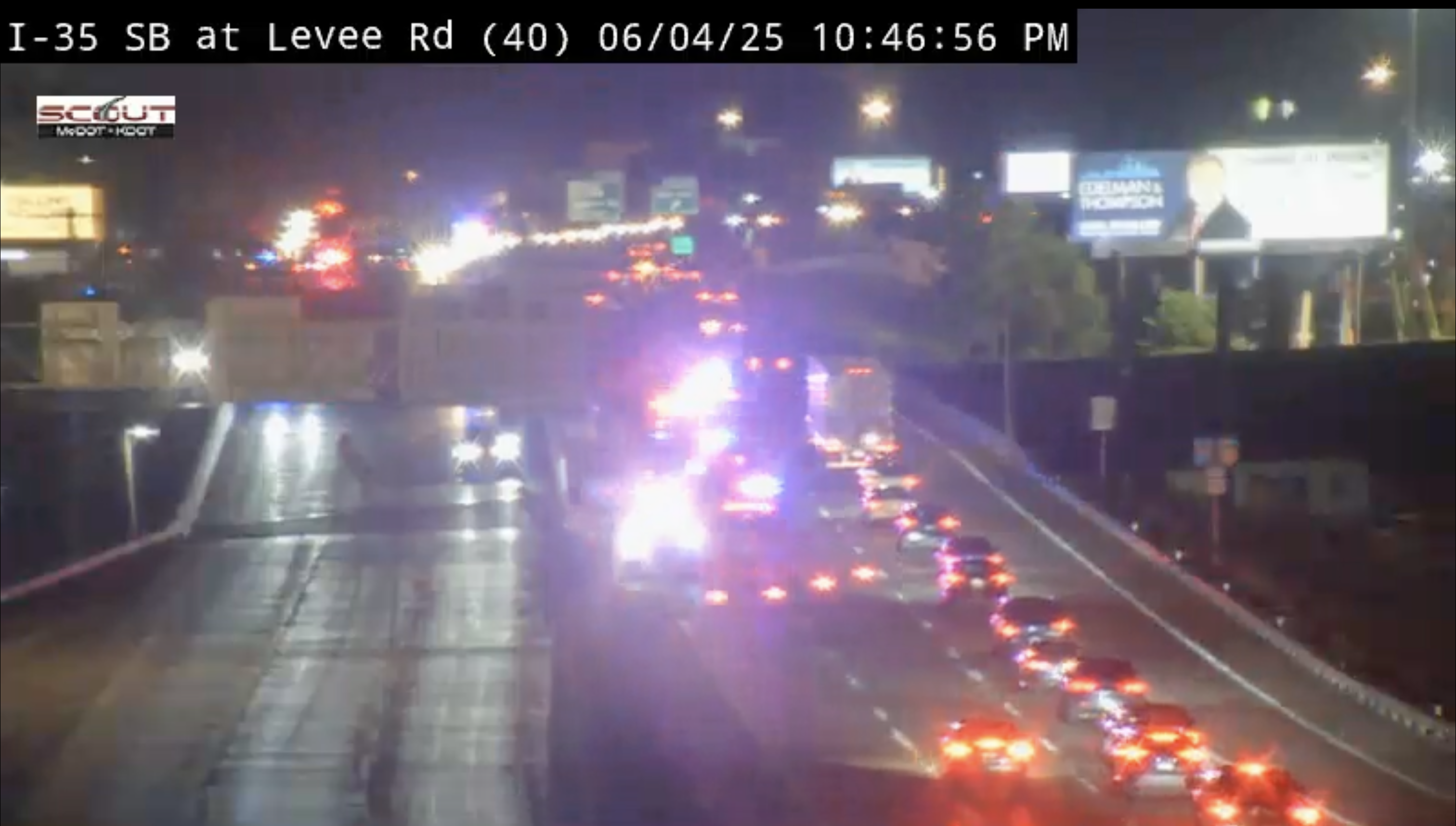 KCPD pursuit ends at I-35, Levee Road in North Kansas City