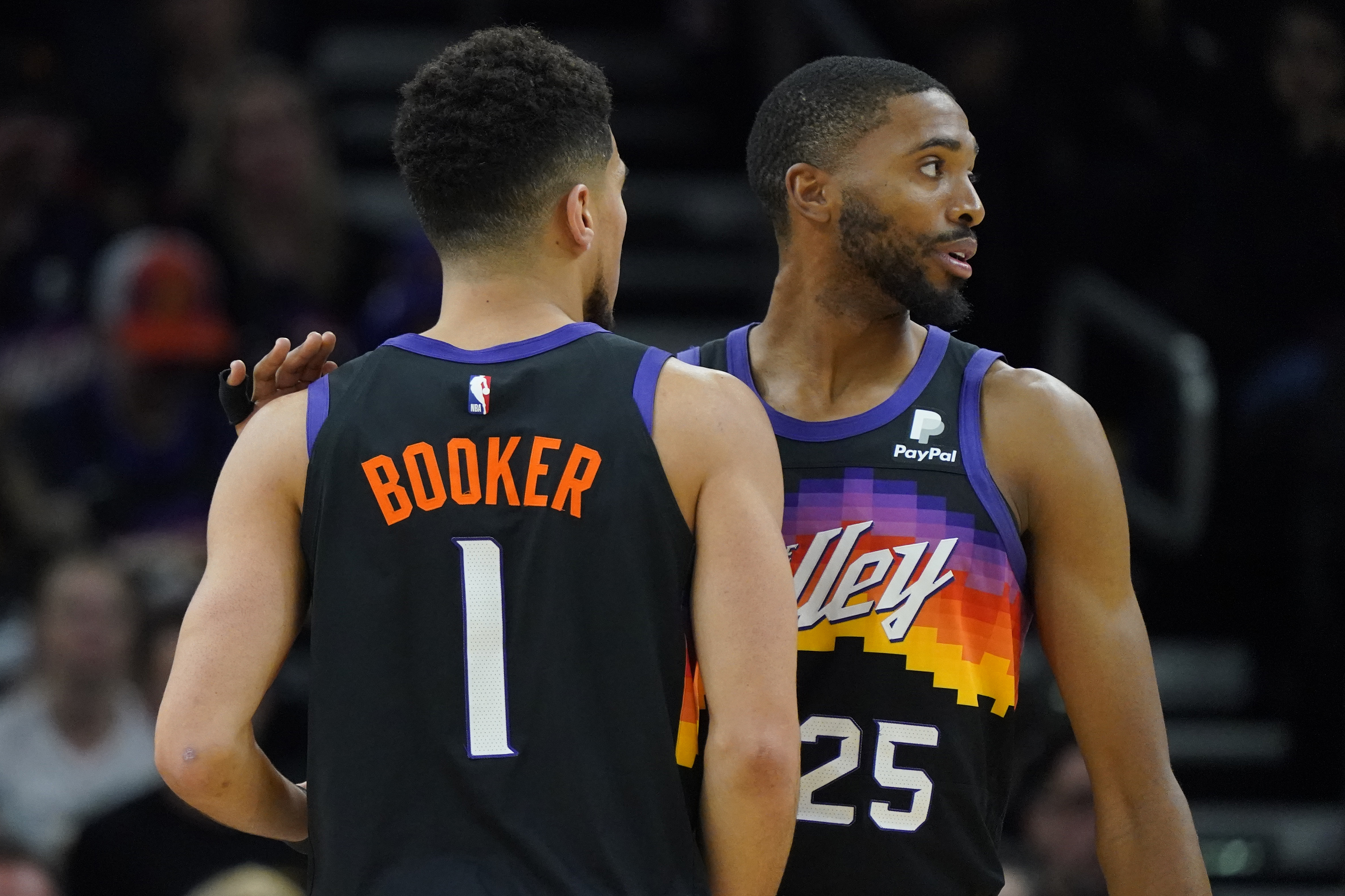 Mavericks Suns Basketball